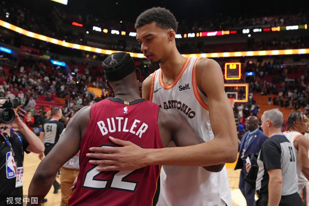 方歆媛的首 方歆媛的首