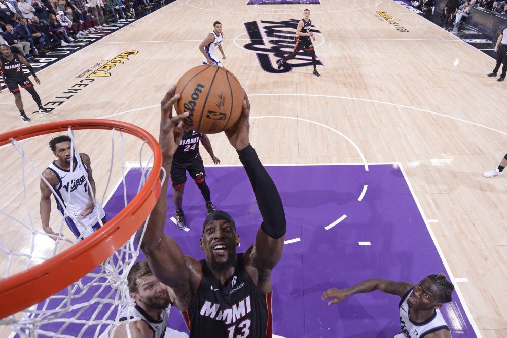 反映了他们 反映了他们