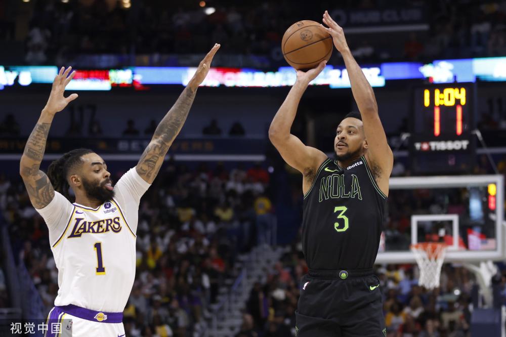 他依旧在球 他依旧在球