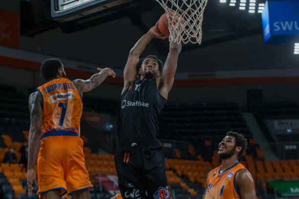 拉到肋部空 拉到肋部空