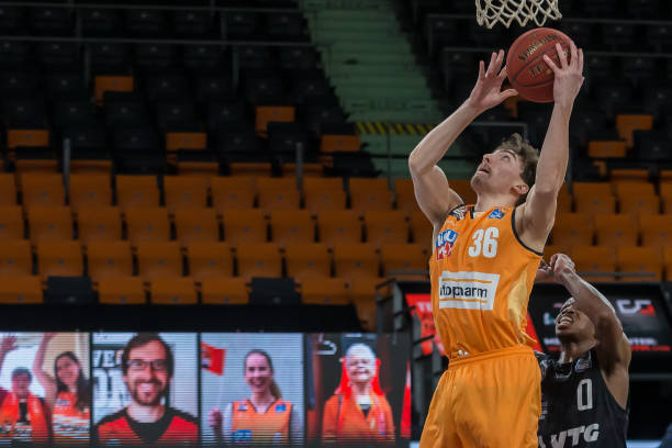 更是指导未 更是指导未